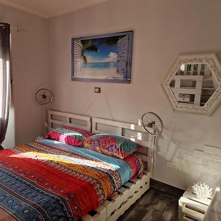 Casa Del Cicloturista Apartman Santadi Kültér fotó