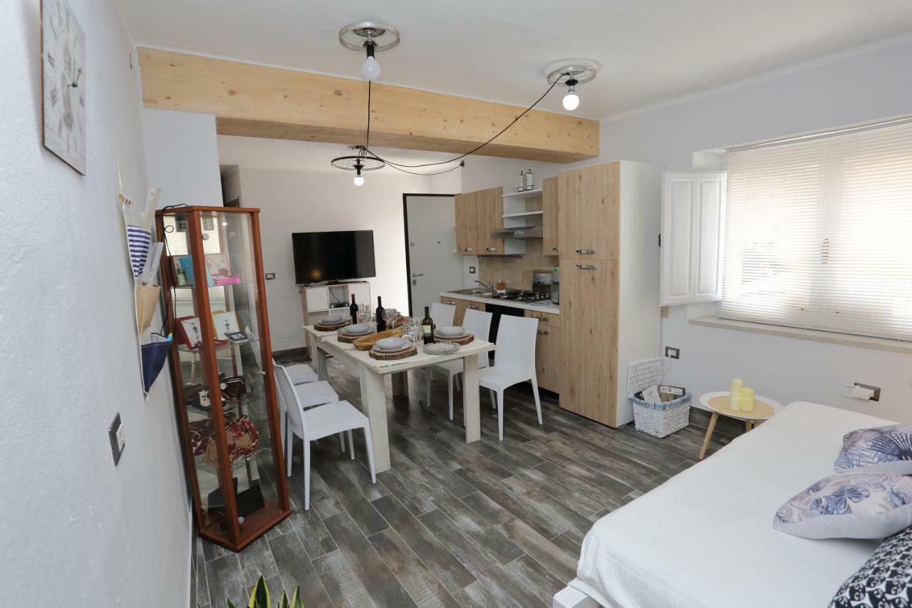 Casa Del Cicloturista Apartman Santadi Kültér fotó
