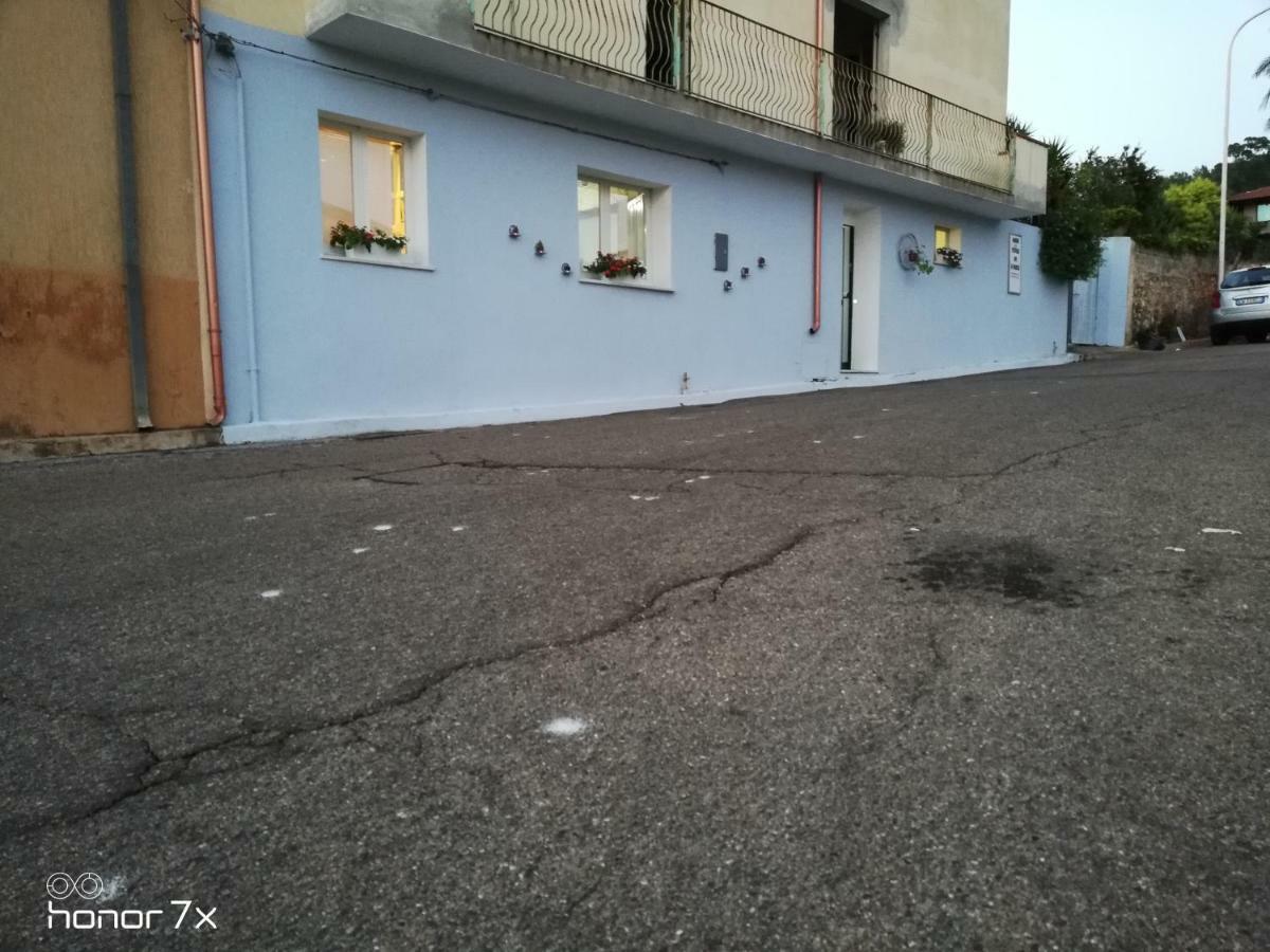 Casa Del Cicloturista Apartman Santadi Kültér fotó