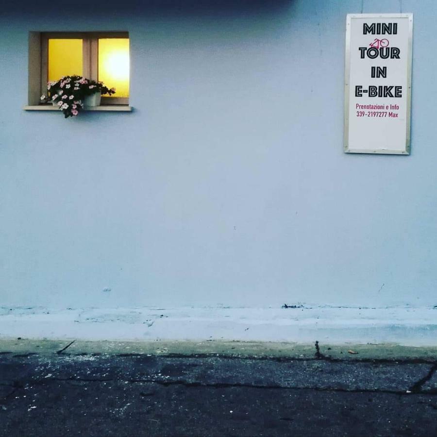 Casa Del Cicloturista Apartman Santadi Kültér fotó